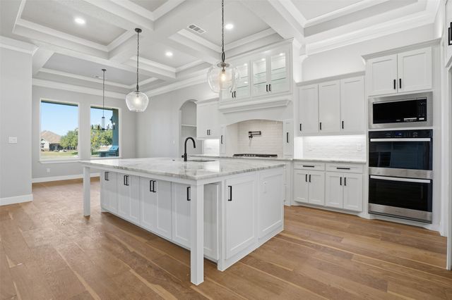 104 Trace Drive, Weatherford, TX 76087