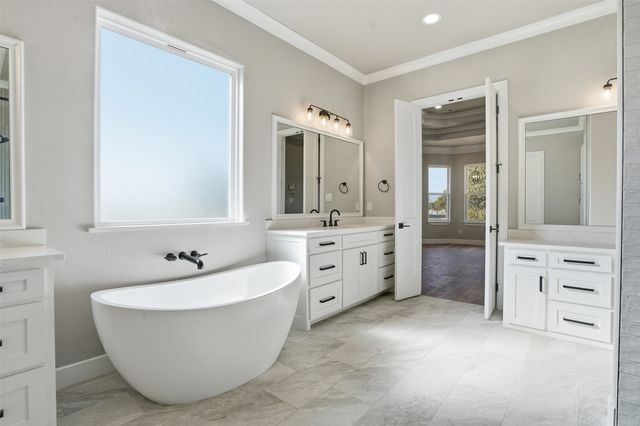 104 Trace Drive, Weatherford, TX 76087