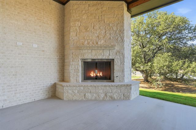 104 Trace Drive, Weatherford, TX 76087