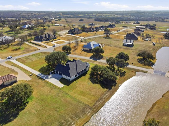 104 Trace Drive, Weatherford, TX 76087