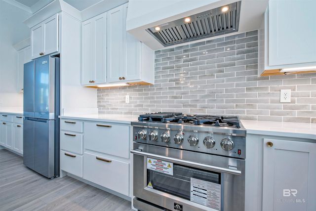 777 Kingston Lane, Gulf Shores, AL 36542