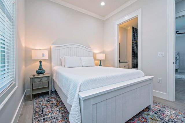 777 Kingston Lane, Gulf Shores, AL 36542