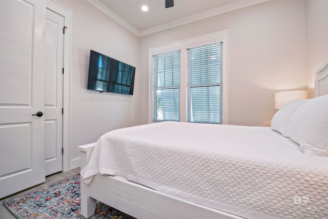 777 Kingston Lane, Gulf Shores, AL 36542