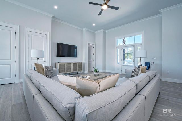 777 Kingston Lane, Gulf Shores, AL 36542