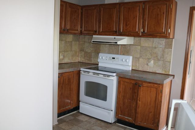 2057 E Headquarters Road, Carlisle, KY 40311