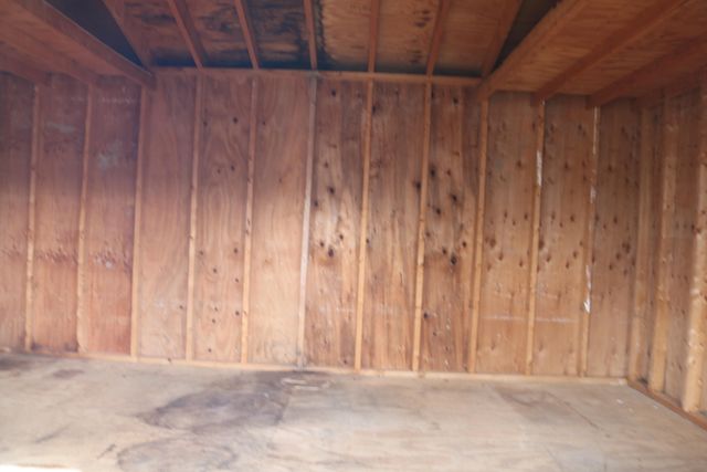 2057 E Headquarters Road, Carlisle, KY 40311