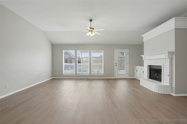 2013 W Woodbury Street, Broken Arrow, OK 74012