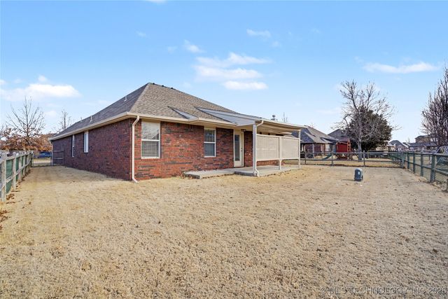 2013 W Woodbury Street, Broken Arrow, OK 74012