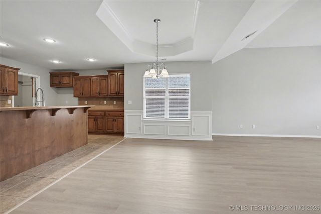 2013 W Woodbury Street, Broken Arrow, OK 74012