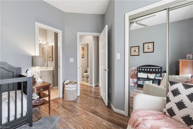 21 Channel LN, Hampton, VA 23664