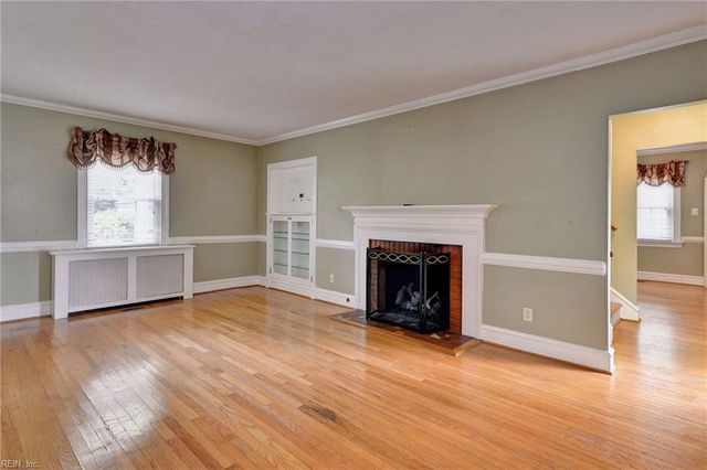 39 Westover RD, Newport News, VA 23601