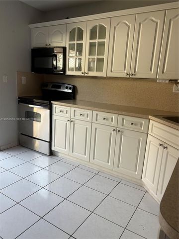1907 SW 107th Ave 807, Miami, FL 33165