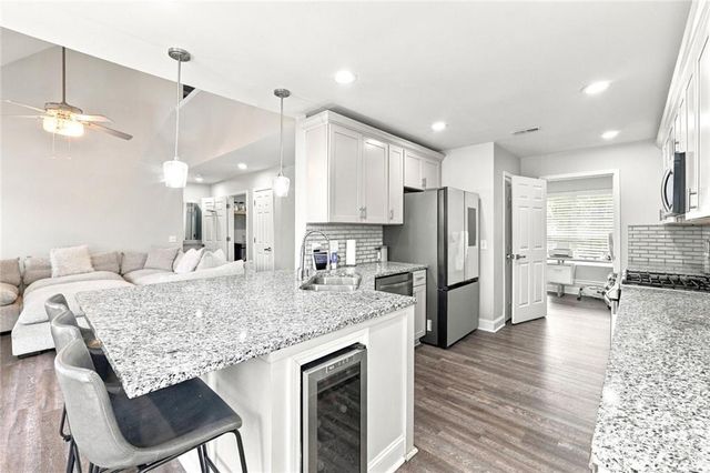 45 Ridge Pointe Drive, Covington, GA 30016