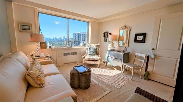 2479 PEACHTREE NE Road 1417, Atlanta, GA 30305