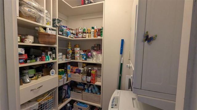 2479 PEACHTREE NE Road 1417, Atlanta, GA 30305