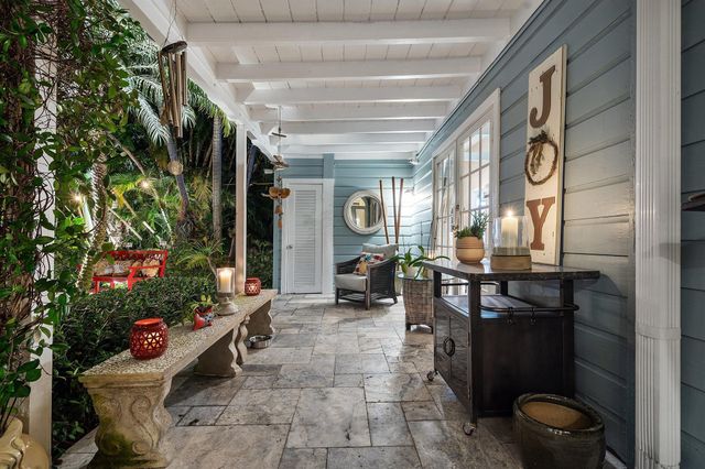 802 NE 2nd Street, Delray Beach, FL 33483