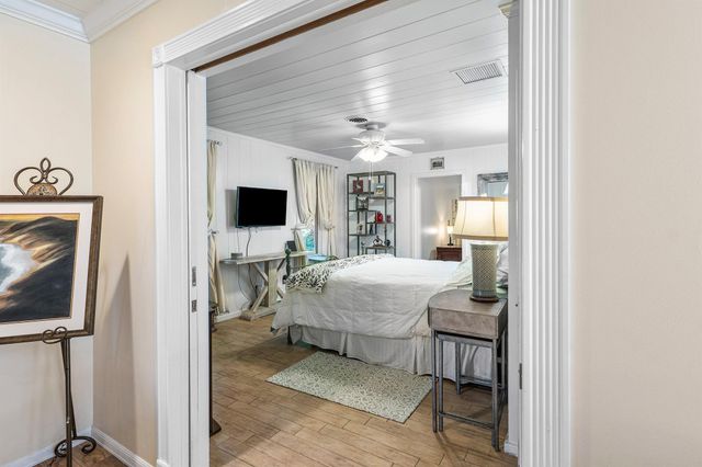 802 NE 2nd Street, Delray Beach, FL 33483