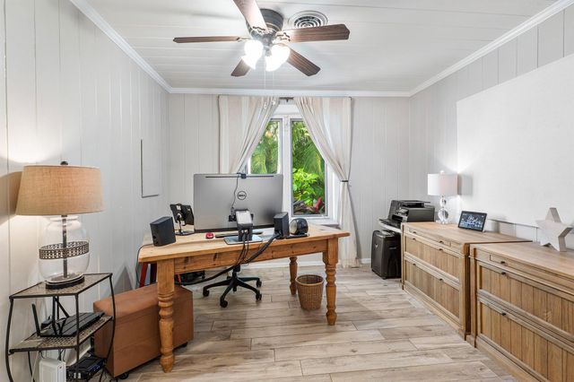 802 NE 2nd Street, Delray Beach, FL 33483