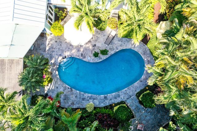 802 NE 2nd Street, Delray Beach, FL 33483