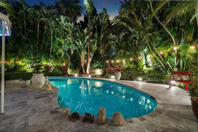 802 NE 2nd Street, Delray Beach, FL 33483