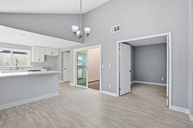 834 Coral Ridge Cir, Rodeo, CA 94572