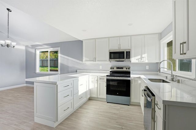 834 Coral Ridge Cir, Rodeo, CA 94572