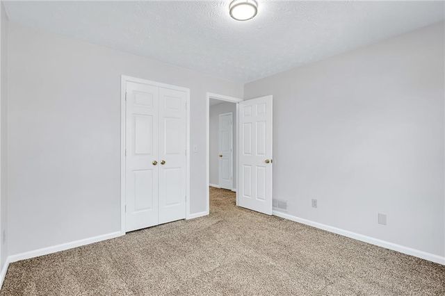 1574 Glenfield Drive, Lawrenceville, GA 30043