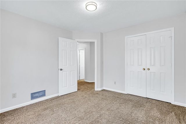 1574 Glenfield Drive, Lawrenceville, GA 30043