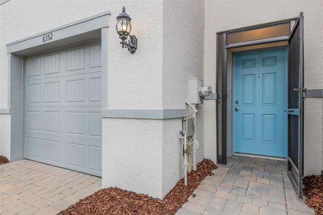 6352 SILVERSTAR DRIVE, Sarasota, FL 34240