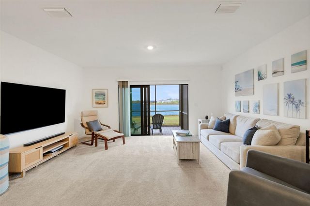 6352 SILVERSTAR DRIVE, Sarasota, FL 34240