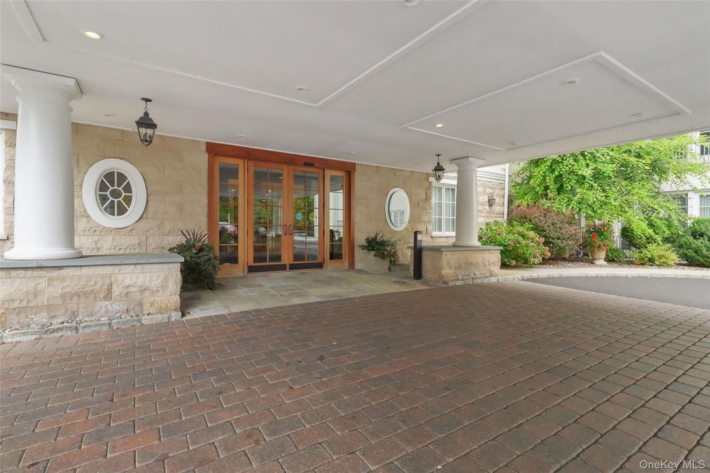 212 Trump Park, Shrub Oak, NY 10588 — photo 3