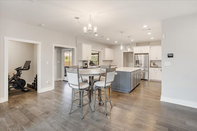 4733 Dry Creek Lane, Sherman, TX 75092