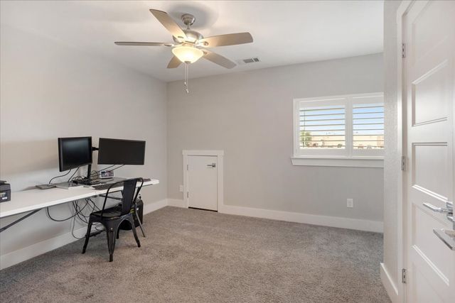 4733 Dry Creek Lane, Sherman, TX 75092