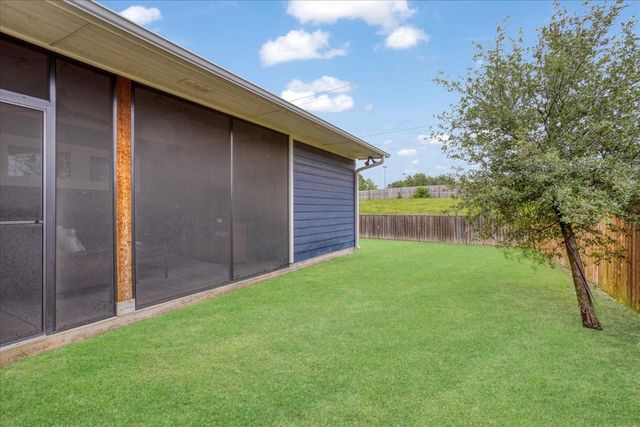 4733 Dry Creek Lane, Sherman, TX 75092