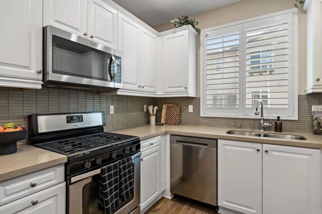 16234 Veridian Circle, San Diego, CA 92127