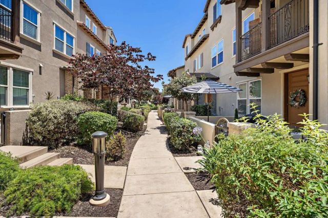 16234 Veridian Circle, San Diego, CA 92127