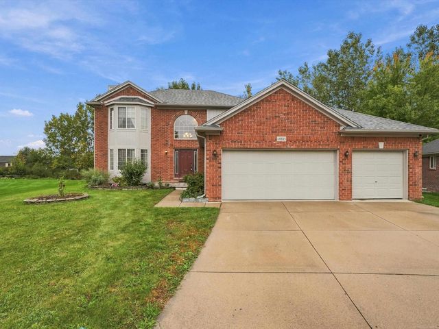 18885 Blackberry Drive, Macomb, MI 48042