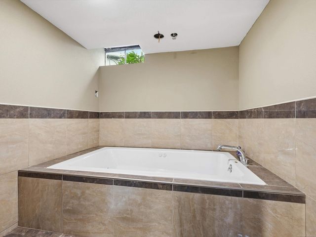 18885 Blackberry Drive, Macomb, MI 48042