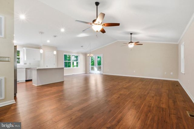 7401 STUBBS BRIDGE RD, Spotsylvania, VA 22551