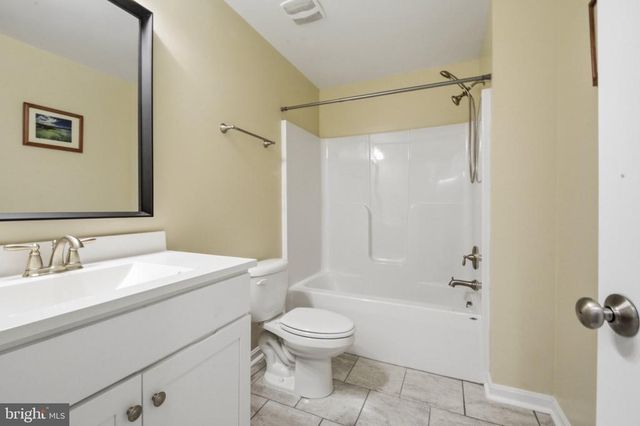 7401 STUBBS BRIDGE RD, Spotsylvania, VA 22551
