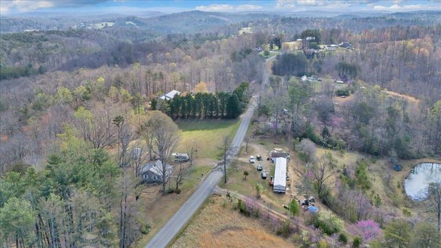 825 Knob Church RD, Henry, VA 24102