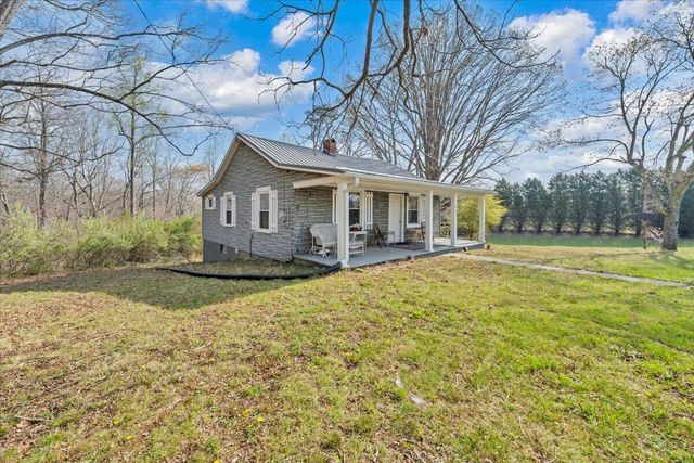 825 Knob Church RD, Henry, VA 24102