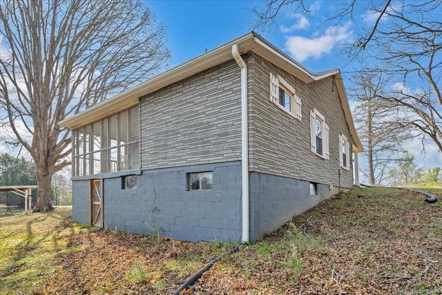 825 Knob Church RD, Henry, VA 24102