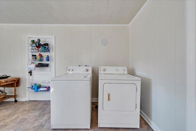 825 Knob Church RD, Henry, VA 24102