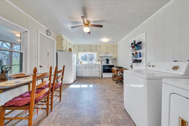 825 Knob Church RD, Henry, VA 24102