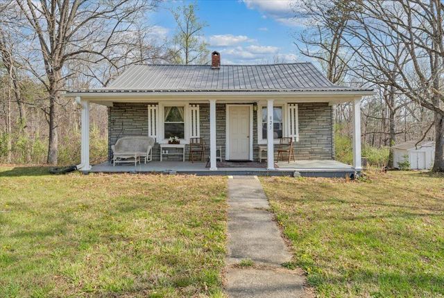 825 Knob Church RD, Henry, VA 24102