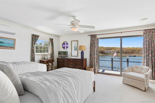 100 Crescent Street, Sag Harbor, NY 11963