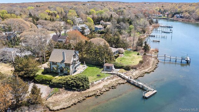 100 Crescent Street, Sag Harbor, NY 11963
