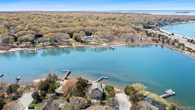 100 Crescent Street, Sag Harbor, NY 11963