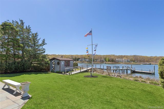 100 Crescent Street, Sag Harbor, NY 11963